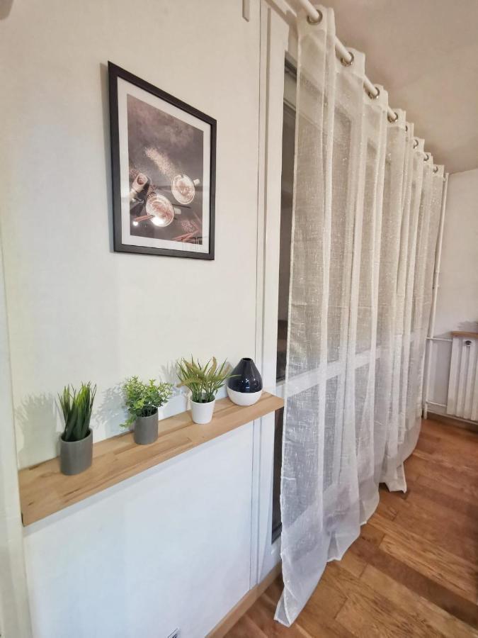 Le Calme Du Sentier - Marne Apartment Noisy-le-Grand ภายนอก รูปภาพ